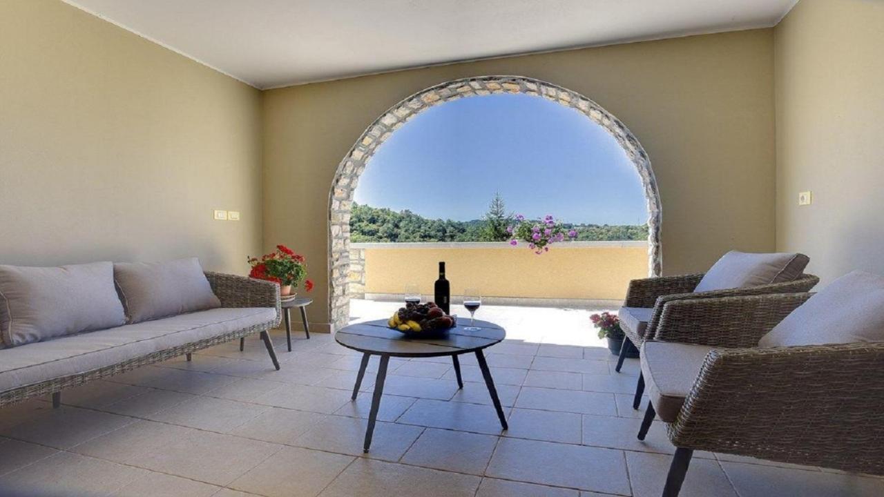Villa Beram 外观 照片
